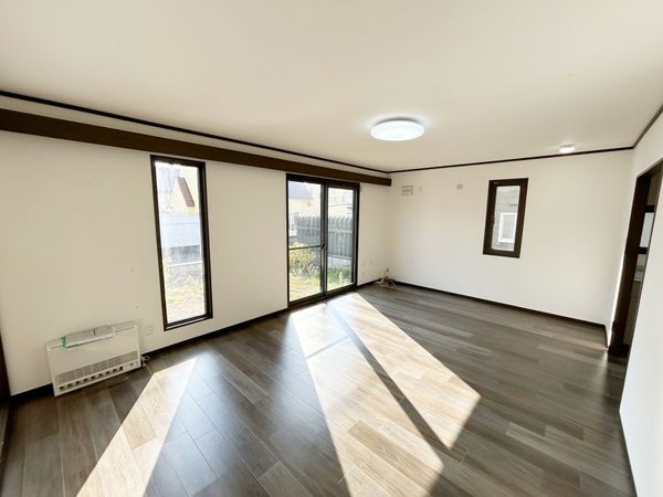 上野幌2条1丁目 戸建 リビング 上野幌2条1丁目 戸建 リビング