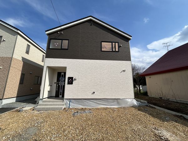 大麻栄町 2号棟 外観