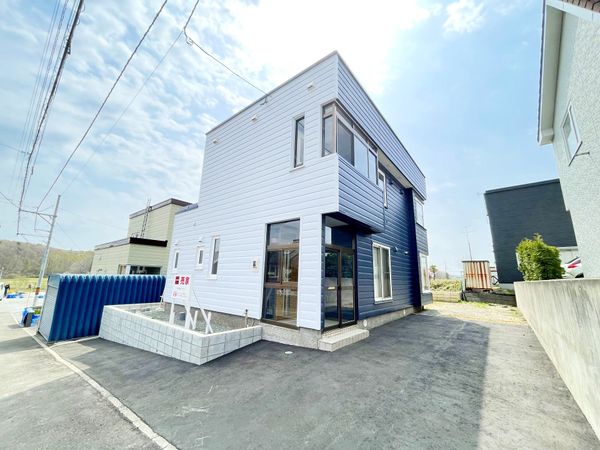 厚別東1条6丁目 戸建 外観 厚別東1条6丁目 戸建 外観