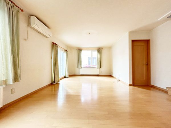 大麻ひかり町 戸建 リビング 大麻ひかり町 戸建 リビング