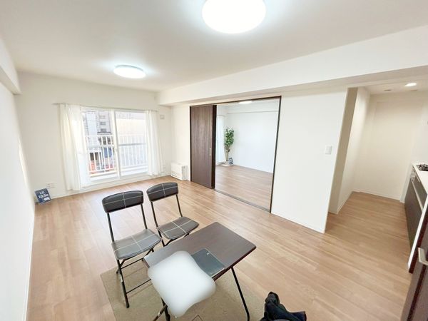 ファミール大谷地 リビング ファミール大谷地 リビング