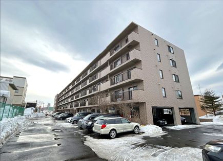 ヴィルヌーブ森林公園 外観