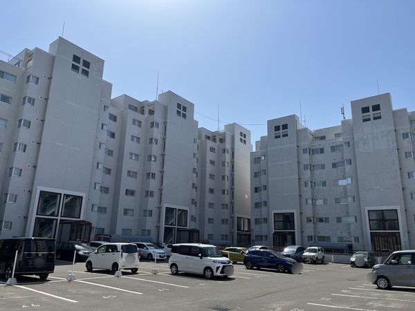ロイヤルシャトー新さっぽろ 外観 ロイヤルシャトー新さっぽろ 外観