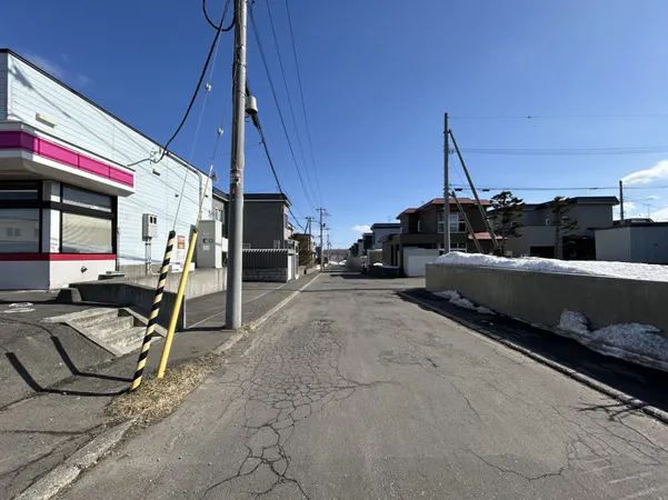 南西側道路幅員約8.0ｍ