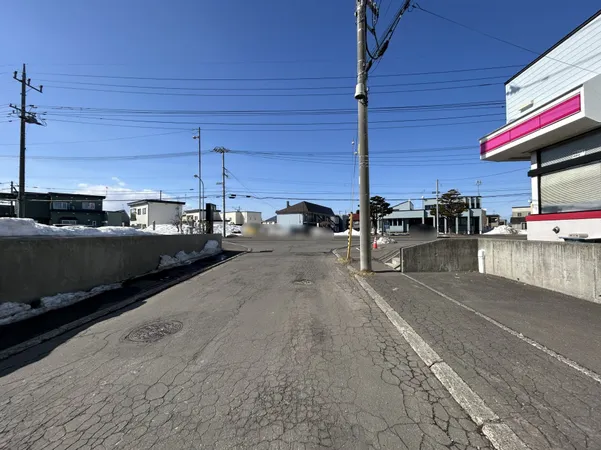 南西側道路幅員約8.0ｍ