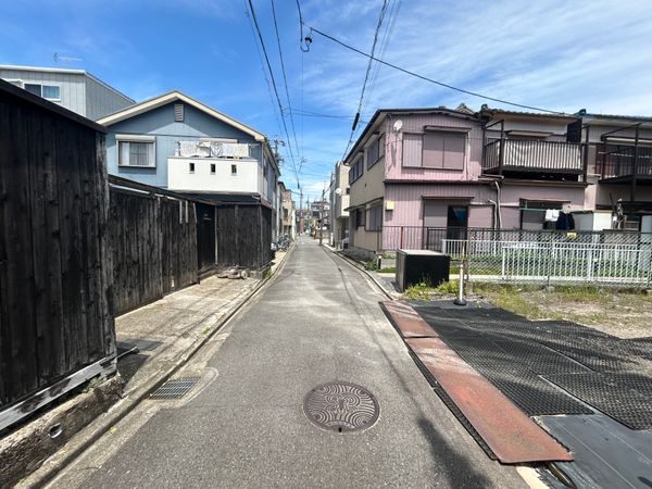 中村区下米野町1丁目 前面道路含む外観 前面道路含む外観