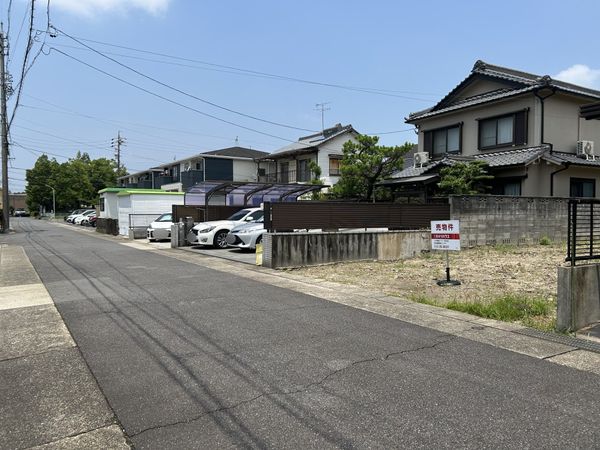 中川区吉津4丁目 土地 前面道路含む外観 中川区吉津4丁目 土地 前面道路含む外観