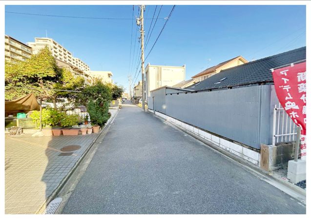 西区笠取町1丁目 新築戸建 前面道路含む外観