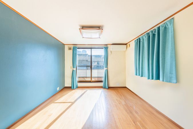 西区則武新町2丁目 戸建 リビング