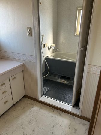 春日井市高山町3丁目 戸建 バス