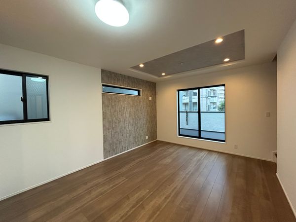 西区天塚町4丁目 新築戸建 リビング