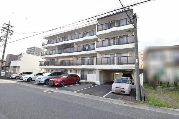 鉄骨造4階建の一棟マンション、オーナーチェンジ物件