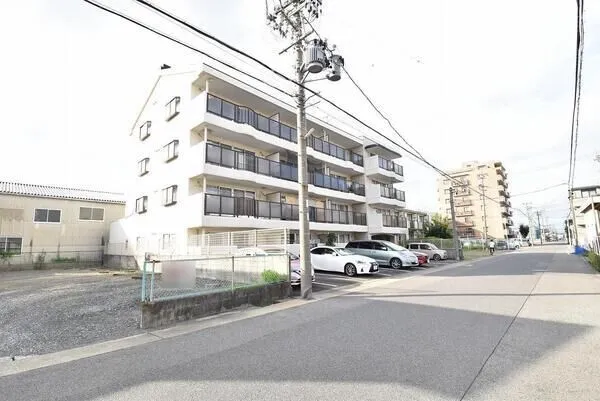南東道路間口：約22.2ｍ