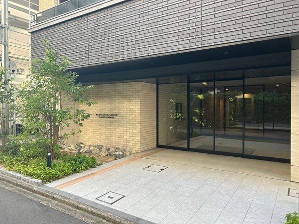 プレサンスロジェ名古屋駅前 エントランス プレサンスロジェ名古屋駅前 エントランス