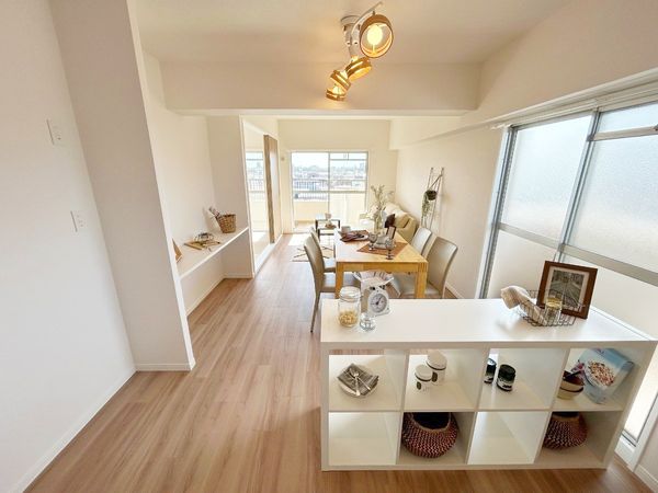 エスポア中村公園Ⅱ号館 リビング エスポア中村公園Ⅱ号館 リビング