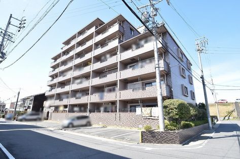 レインボー新富町 外観