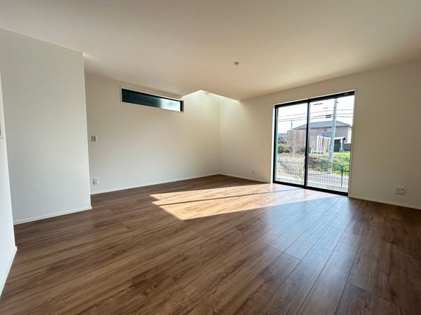 天白区梅が丘2丁目 3号棟 リビング