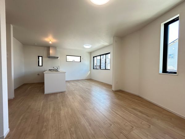 天白区鴻の巣二丁目 1号棟 戸建 リビング 天白区鴻の巣二丁目 1号棟 戸建 リビング