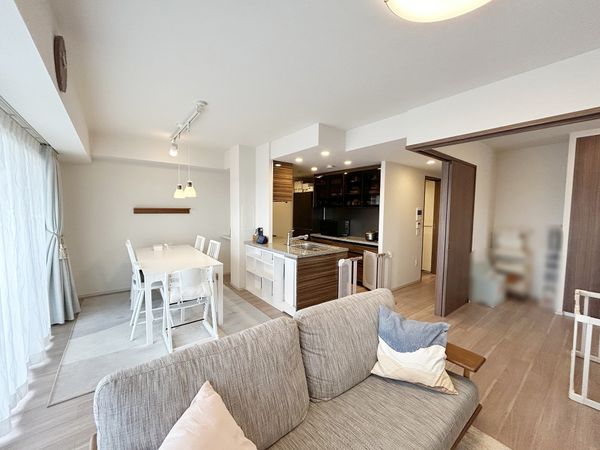 プラウド赤池 リビング