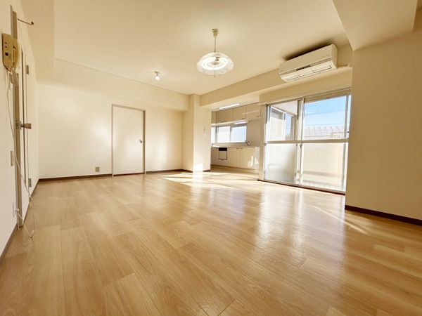 三旺マンション第3原 リビング