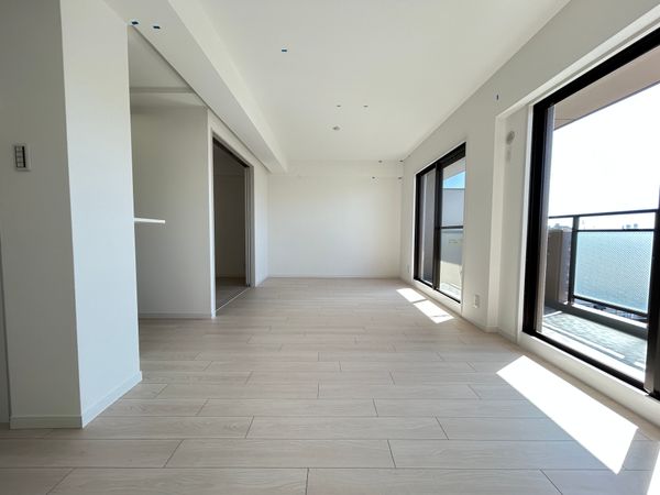 ネオハイツ平針南 リビング ネオハイツ平針南 リビング