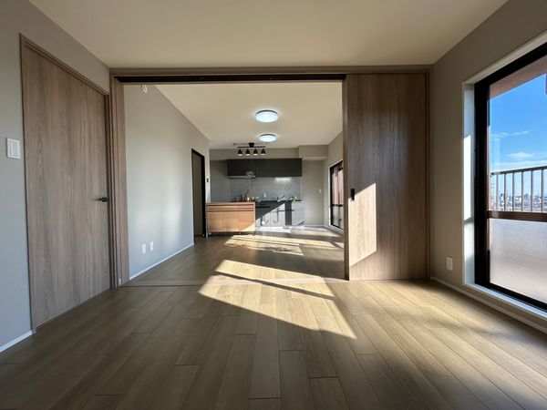 ライオンズマンション植田ヒルズ イーストタワー リビング ライオンズマンション植田ヒルズ イーストタワー リビング
