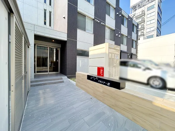 エントランスアプローチ