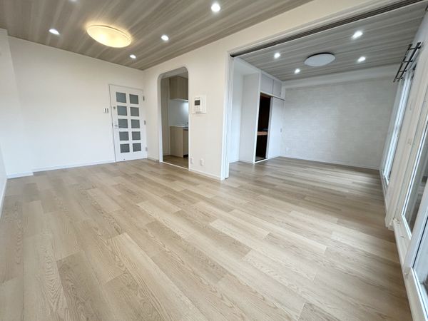 ライオンズマンション高針台 リビング ライオンズマンション高針台 リビング