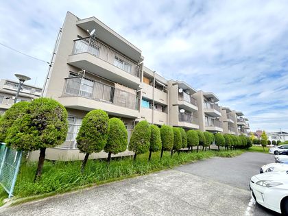 平和が丘住宅四号棟 外観 平和が丘住宅四号棟 外観