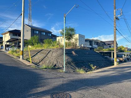 緑区桶狭間切戸 土地 前面道路含む外観