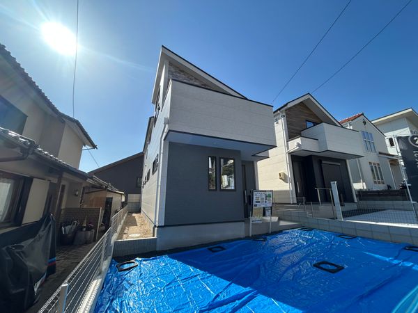 緑区ほら貝3丁目 2号棟 外観