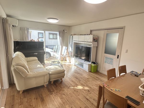 緑区左京山 リビング 緑区左京山 リビング