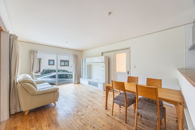 緑区左京山 リビング