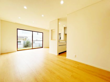 緑区細口3丁目 リビング