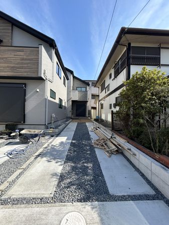豊明市新田町門先 新築戸建 2号棟 駐車場 豊明市新田町門先 新築戸建 2号棟 駐車場