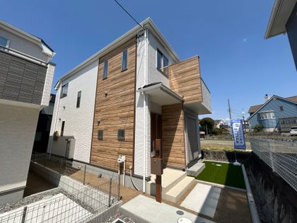 緑区旭出2丁目 新築戸建 2号棟 外観