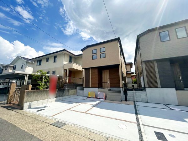 緑区亀が洞1丁目 1号棟 外観