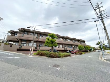 ライオンズヴィアーレ鹿山 外観