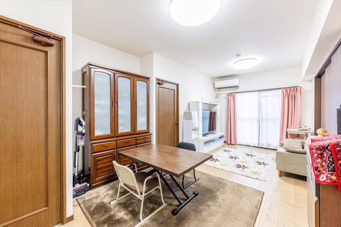 ネオハイツ東郷 A棟 リビング