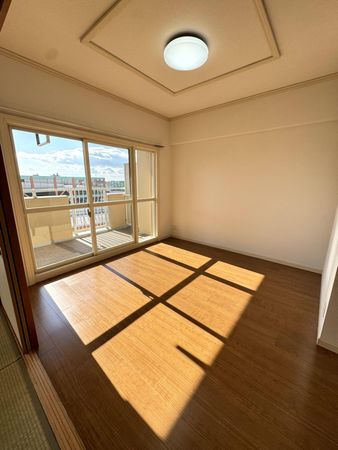 セントビスタ北岡崎 リビング