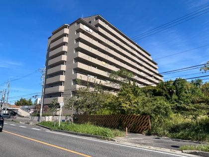 ラドーニ東郷風の館 外観