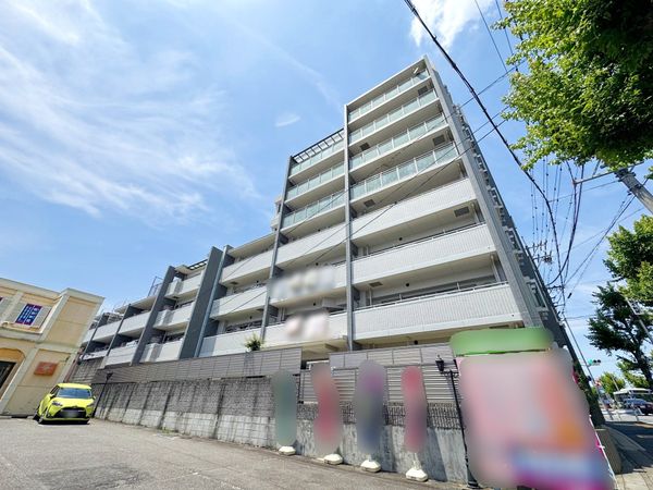 ファミリアーレ鹿山 外観
