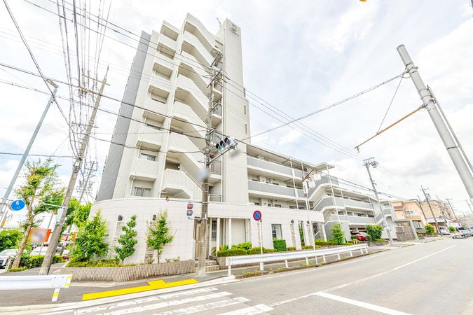 ファミリアーレ鹿山 外観 ファミリアーレ鹿山 外観