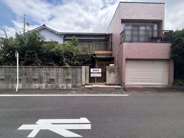 中村区稲葉地町8丁目 前面道路含む外観