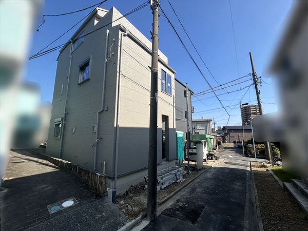 瑞穂区津賀田町3丁目 2号棟 前面道路含む外観 前面道路含む外観