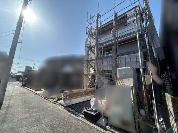 瑞穂区雁道町3丁目 前面道路含む外観