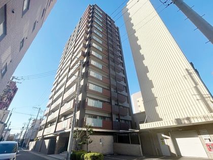 ライオンズ桜山汐路 エントランス