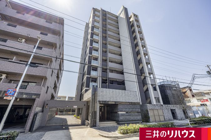 プレサンスグラン川名 外観