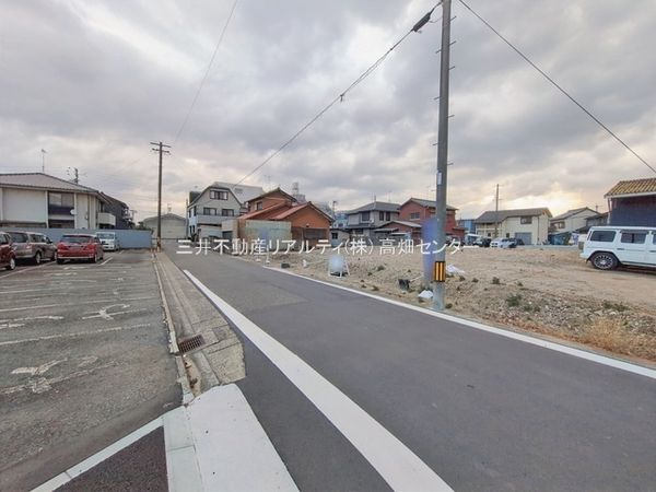 港区多加良浦町5丁目 1号地 前面道路含む外観 前面道路含む外観