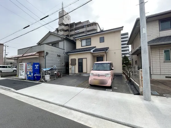 カースペース2台分有